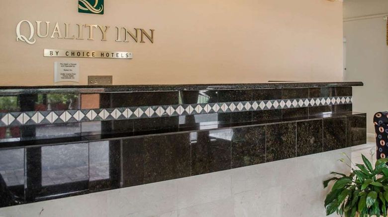 <b>Quality Inn Lobby</b>. Images powered by <a href="https://iceportal.shijigroup.com/" title="IcePortal" target="_blank">IcePortal</a>.