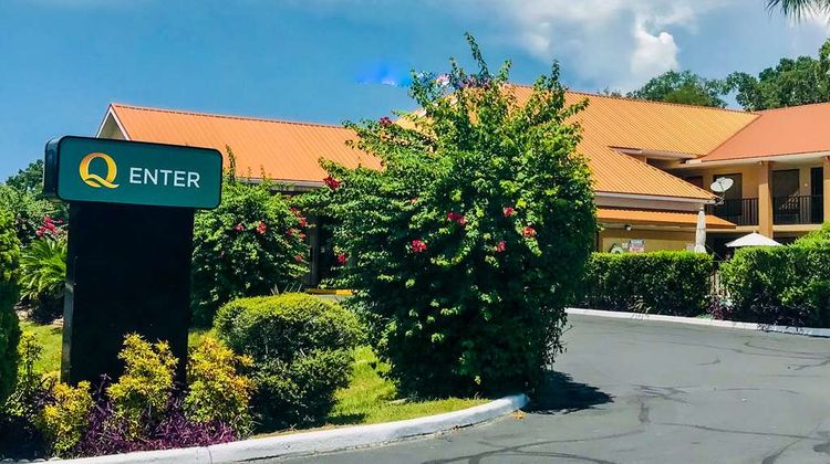 Quality Inn Exterior