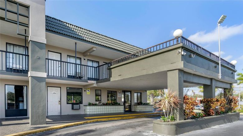 <b>Rodeway Inn Exterior</b>. Images powered by <a href="https://iceportal.shijigroup.com/" title="IcePortal" target="_blank">IcePortal</a>.