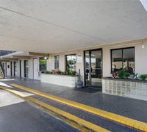 Rodeway Inn Exterior