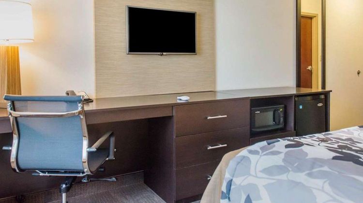 Sleep Inn & Suites Defuniak Springs Room