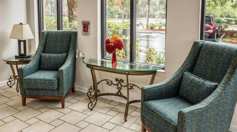 <b>Econo Lodge Palm Coast Lobby</b>. Images powered by <a href="https://iceportal.shijigroup.com/" title="IcePortal" target="_blank">IcePortal</a>.
