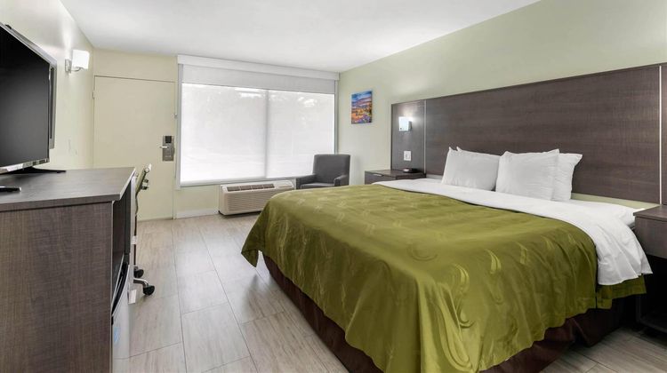 Quality Inn Gainesville Room