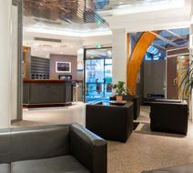 Comfort Hotel Lobby