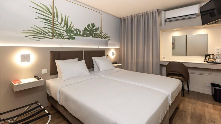 Comfort Hotel Lille Tourcoing Room