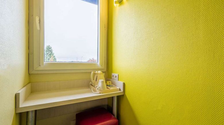 <b>Comfort Hotel Orleans Olivet Room</b>. Images powered by <a href="https://iceportal.shijigroup.com/" title="IcePortal" target="_blank">IcePortal</a>.