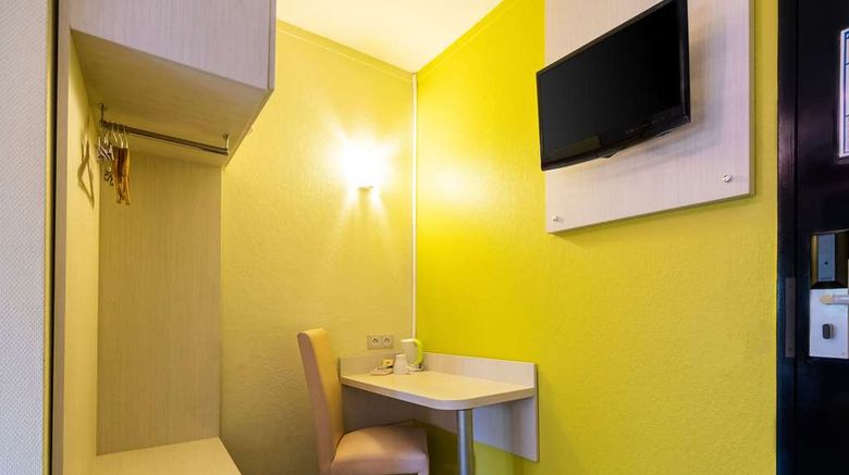 <b>Comfort Hotel Orleans Olivet Room</b>. Images powered by <a href="https://iceportal.shijigroup.com/" title="IcePortal" target="_blank">IcePortal</a>.