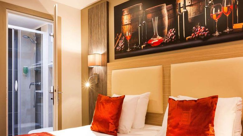 <b>Comfort Hotel Orleans Olivet Provinces Room</b>. Images powered by <a href="https://iceportal.shijigroup.com/" title="IcePortal" target="_blank">IcePortal</a>.