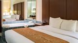 <b>Comfort Suites Suite</b>. Images powered by <a href="https://iceportal.shijigroup.com/" title="IcePortal" target="_blank">IcePortal</a>.