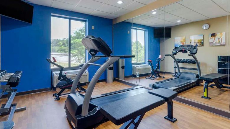 <b>Comfort Suites Health</b>. Images powered by <a href="https://iceportal.shijigroup.com/" title="IcePortal" target="_blank">IcePortal</a>.