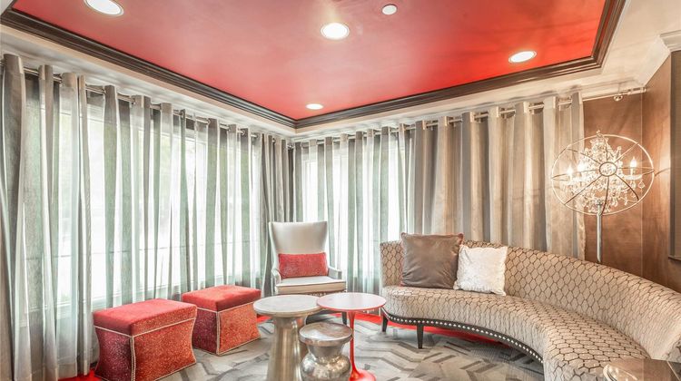 Inn at the Peachtrees, an Ascend Hotel Lobby