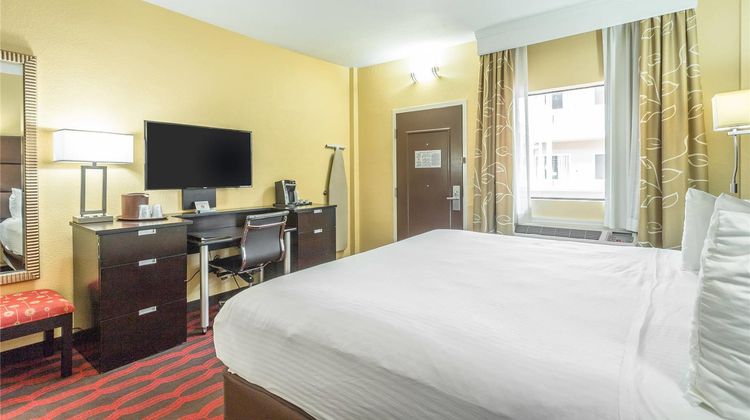 Inn at the Peachtrees, an Ascend Hotel Room