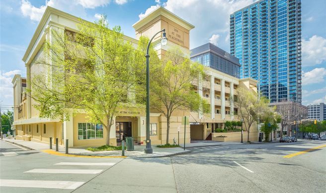 Inn at the Peachtrees, an Ascend Hotel Exterior