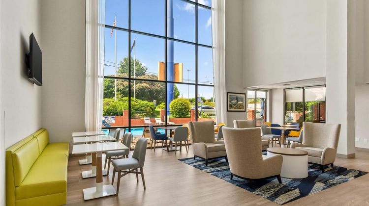 Comfort Inn Douglasville Lobby