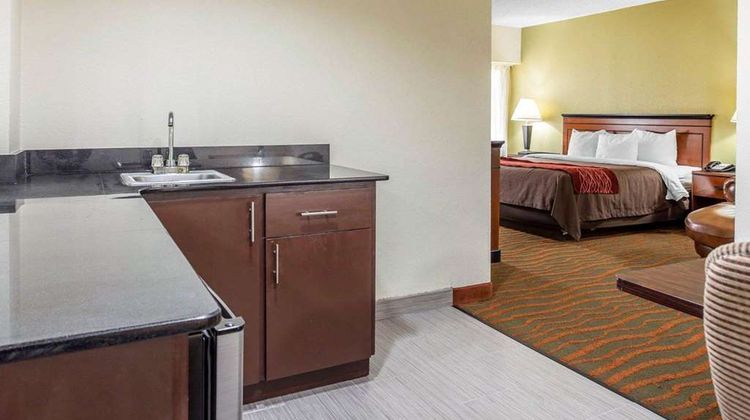 Comfort Inn Suite