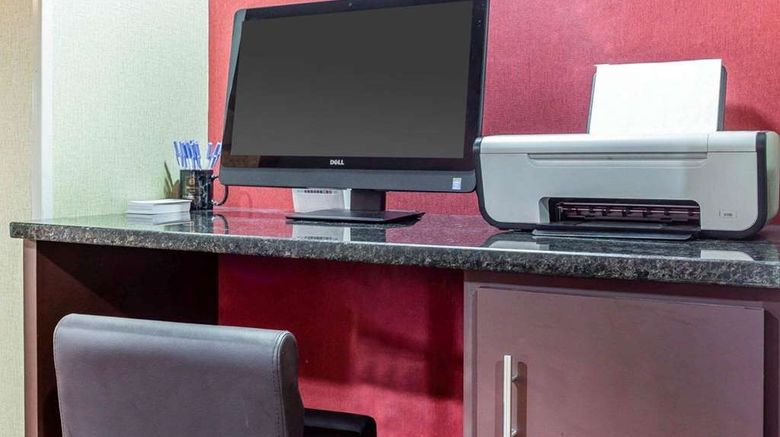 <b>Comfort Inn Other</b>. Images powered by <a href="https://iceportal.shijigroup.com/" title="IcePortal" target="_blank">IcePortal</a>.