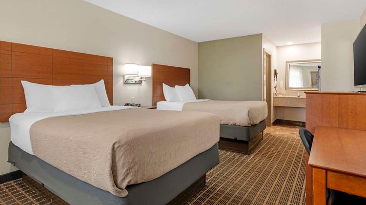 Quality Inn & Suites Southlake Room