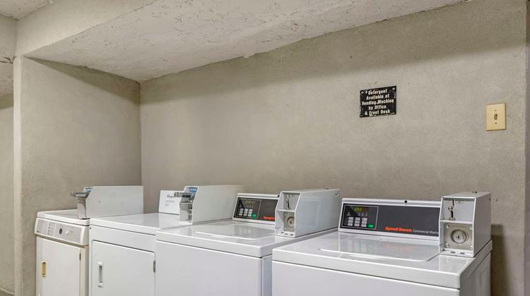 Quality Inn & Suites Southlake Other