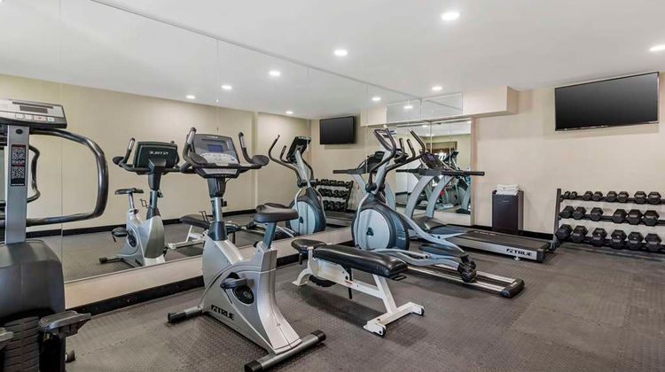 Quality Inn & Suites Southlake Health