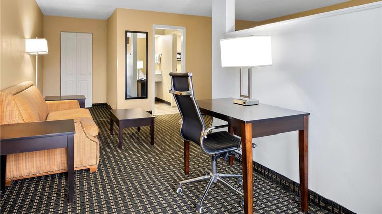 Quality Inn Room