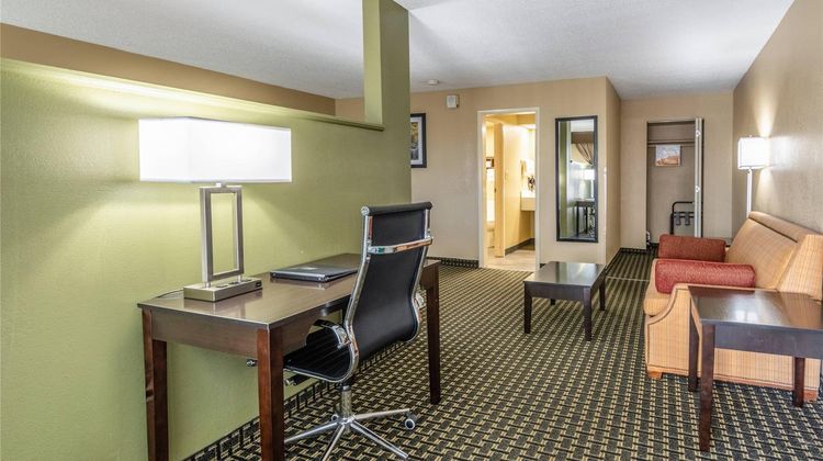 Quality Inn Room