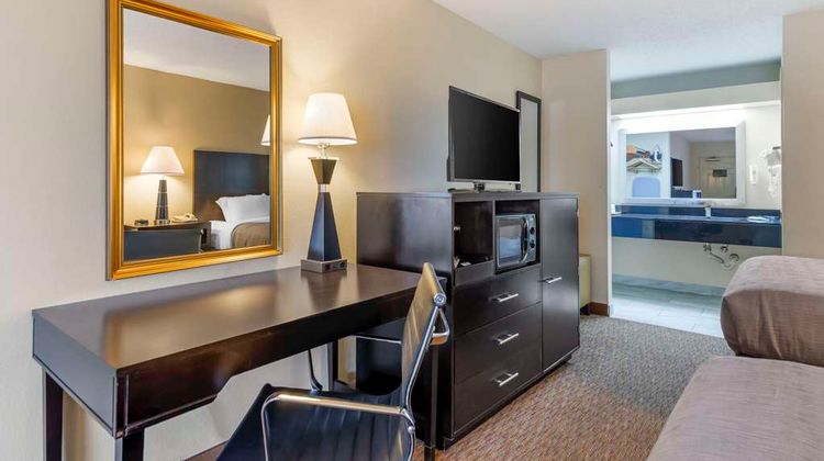 Quality Inn Cordele Suite