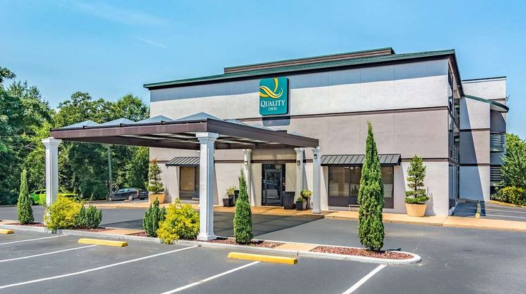 Quality Inn Columbus Exterior