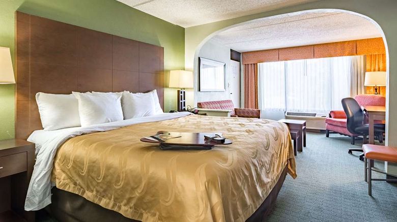 <b>Quality Inn Columbus Suite</b>. Images powered by <a href="https://iceportal.shijigroup.com/" title="IcePortal" target="_blank">IcePortal</a>.