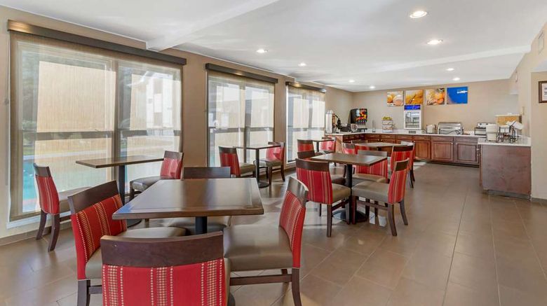<b>Comfort Inn & Suites at Robins AFB Restaurant</b>. Images powered by <a href="https://iceportal.shijigroup.com/" title="IcePortal" target="_blank">IcePortal</a>.