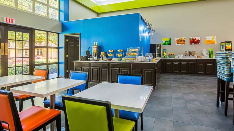 Quality Inn Northeast Restaurant