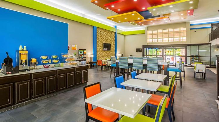Quality Inn Northeast Restaurant