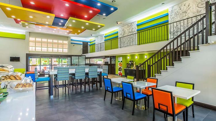 Quality Inn Northeast Restaurant