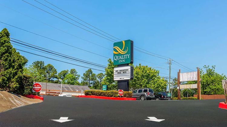 Quality Inn Northeast Exterior