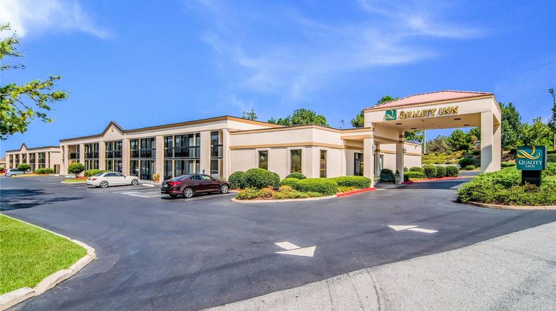 <b>Quality Inn Suwanee Exterior</b>. Images powered by <a href="https://iceportal.shijigroup.com/" title="IcePortal" target="_blank">IcePortal</a>.
