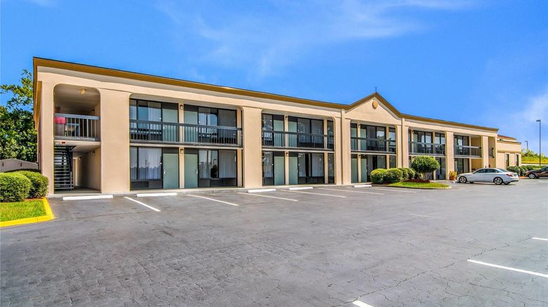 <b>Quality Inn Suwanee Exterior</b>. Images powered by <a href="https://iceportal.shijigroup.com/" title="IcePortal" target="_blank">IcePortal</a>.