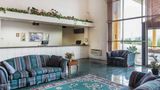 Econo Lodge Dalton Lobby