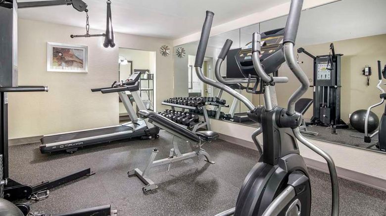<b>Quality Inn & Suites, Athens University Health</b>. Images powered by <a href="https://iceportal.shijigroup.com/" title="IcePortal" target="_blank">IcePortal</a>.
