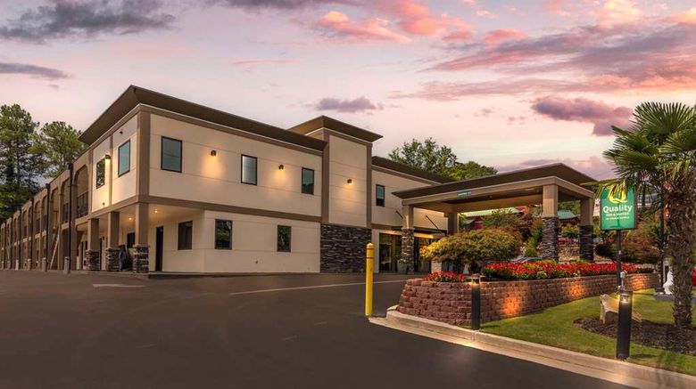 <b>Quality Inn & Suites, Athens University Exterior</b>. Images powered by <a href="https://iceportal.shijigroup.com/" title="IcePortal" target="_blank">IcePortal</a>.