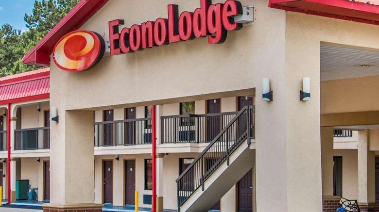 <b>Econo Lodge Richmond Hill Exterior</b>. Images powered by <a href="https://iceportal.shijigroup.com/" title="IcePortal" target="_blank">IcePortal</a>.