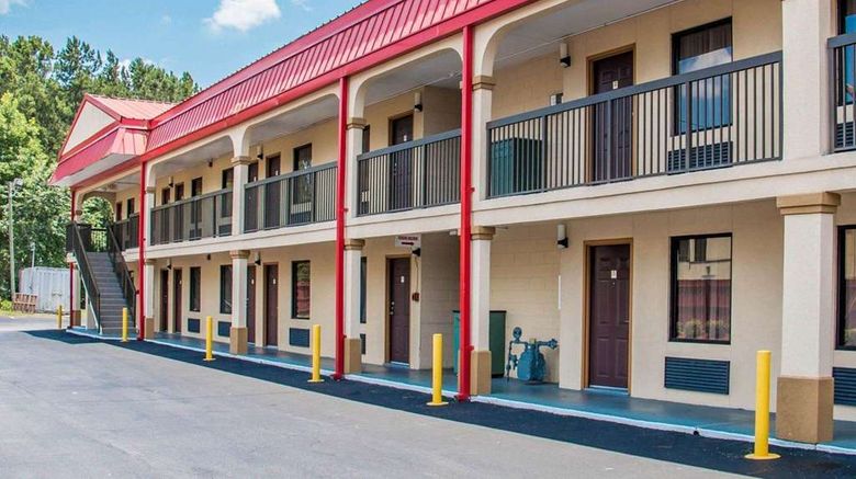 <b>Econo Lodge Richmond Hill Exterior</b>. Images powered by <a href="https://iceportal.shijigroup.com/" title="IcePortal" target="_blank">IcePortal</a>.