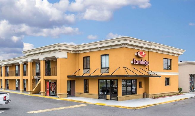 Econo Lodge Midtown Exterior