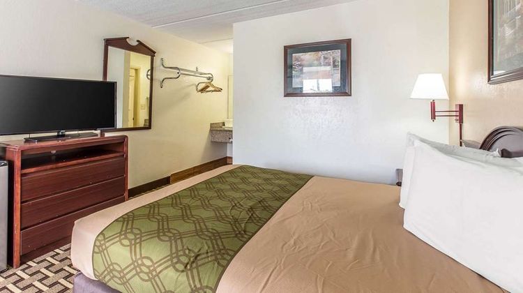 Econo Lodge Midtown Room
