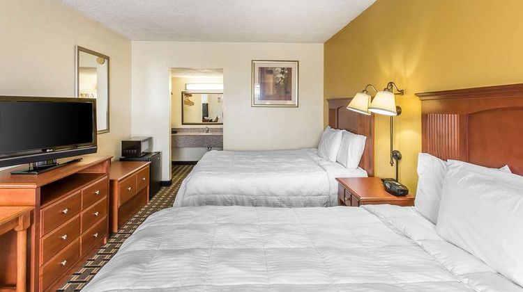 Econo Lodge Byron Room