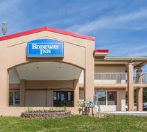 Rodeway Inn & Suites Marietta Exterior
