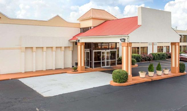 Rodeway Inn Stone Mountain Exterior