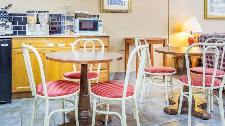 Rodeway Inn Stone Mountain Restaurant