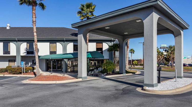 Quality Inn Brunswick Exterior