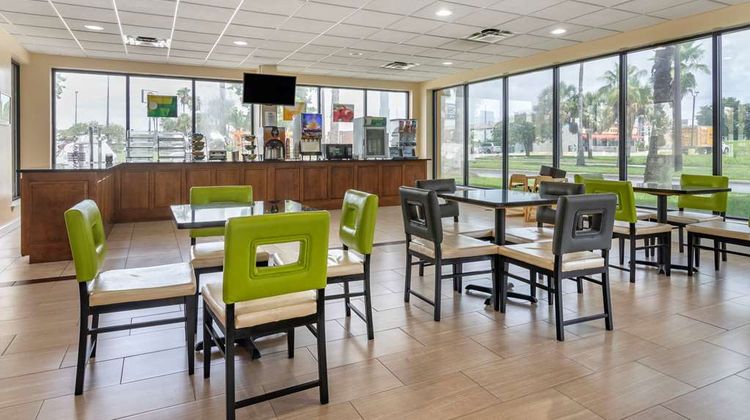 Quality Inn Brunswick Restaurant