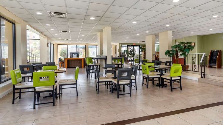 Quality Inn Brunswick Restaurant