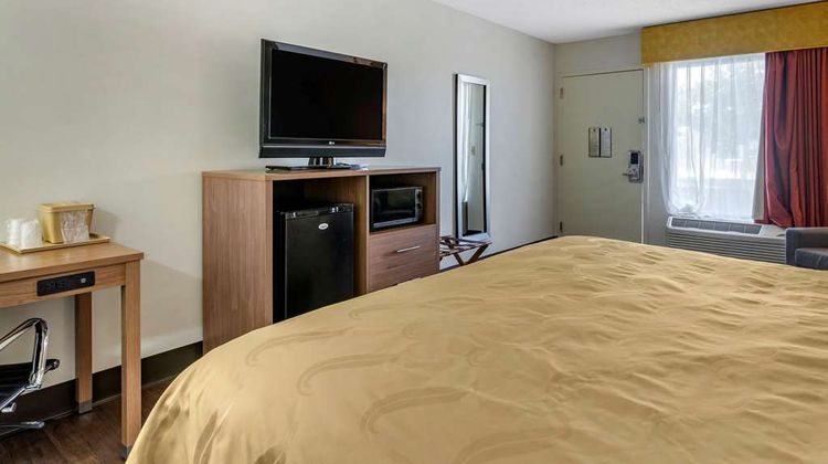 Quality Inn Brunswick Room